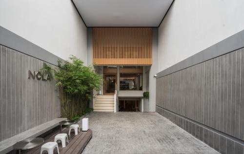 Hang Xanh Hotel | Nola Hotel