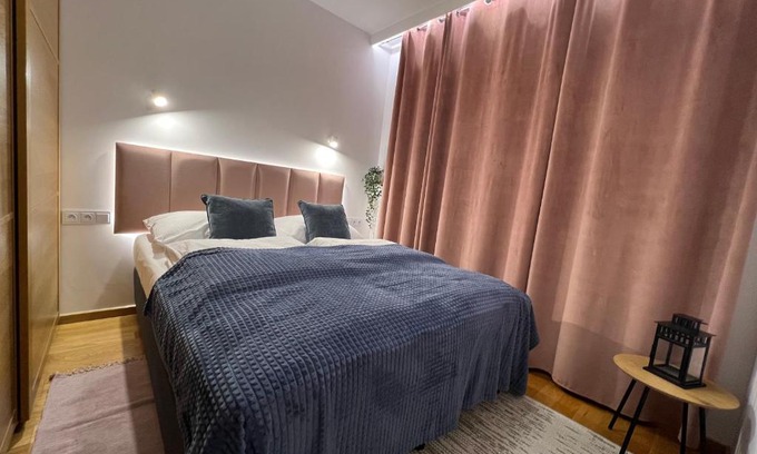 Mirow Apartment | Norblin Apart