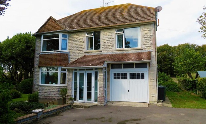 Isle of Portland House | Nordor - lots of parking