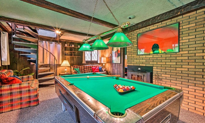 North Creek House | North Creek Chalet w/Fire Pit Near Gore Mountain!