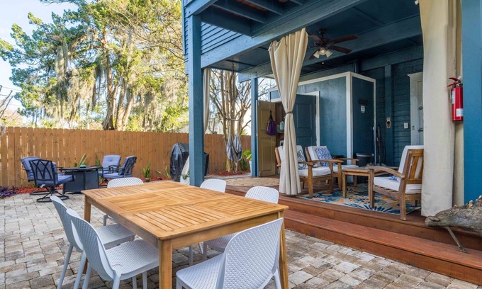 Riverside Apartment | Northeast Florida Retreat