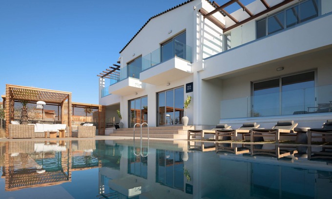 Panormos Villa | Nos Duos Villa, a Spectacular Beachfront Escape