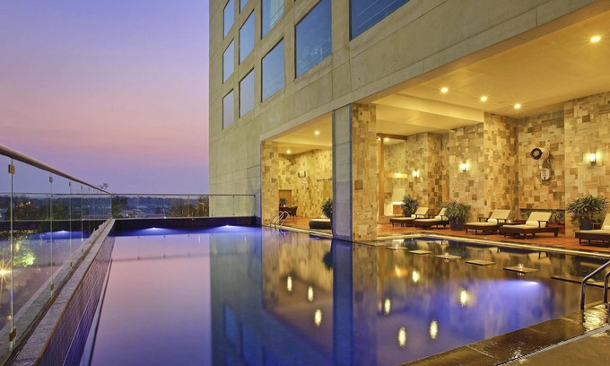 Ahmedabad Hotel | Novotel Ahmedabad