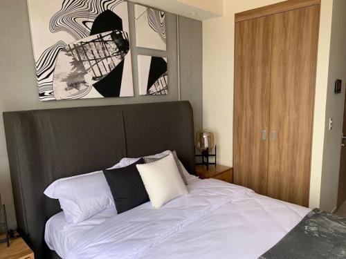 Guadalajara Apartment | Nuevo Loft con increible vista en YU Country 1507B