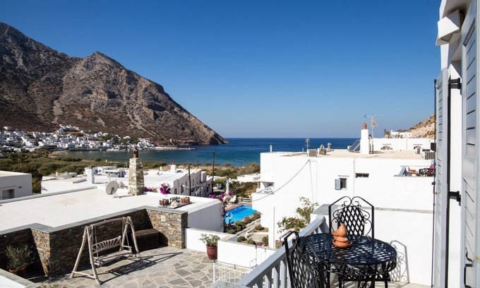 Kamares Hotel | Nymfes Hotel