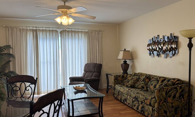 Biloxi Apartment | Oak Shores Getaway Unit F103