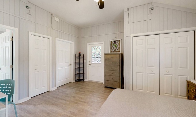 St. Augustine House | Oak St Oasis |5-minutes to historic Downtown!