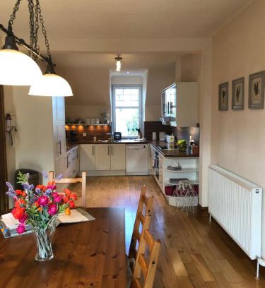 Edzell Apartment | Oakbank - Comfort in the Glens!