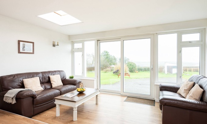 Widemouth Bay Cottage | Oakdene, unspoilt countryside and a short drive to Bude