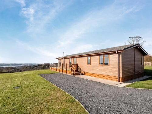 Lochwinnoch House | Oakwood Lodge