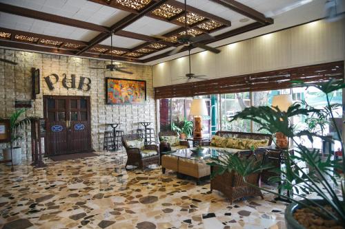 Angeles City Hotel | Oasis Hotel