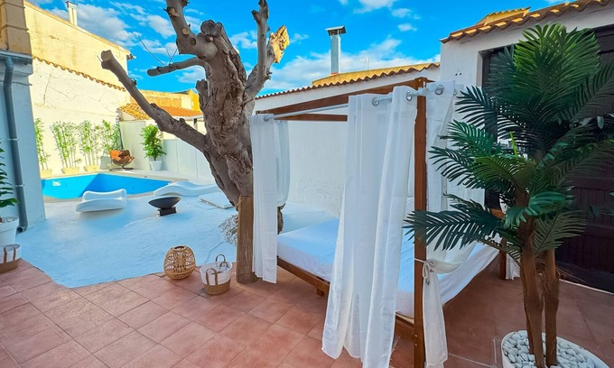 Alcala del Jucar House | OASIS HOUSE