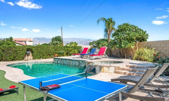 Indio House | Oasis in the sun - Pool/Spa/Ping Pong/Bbq, Gorgeous mnt views!