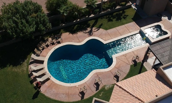 Bullhead City House | Oasis Resort Home Music