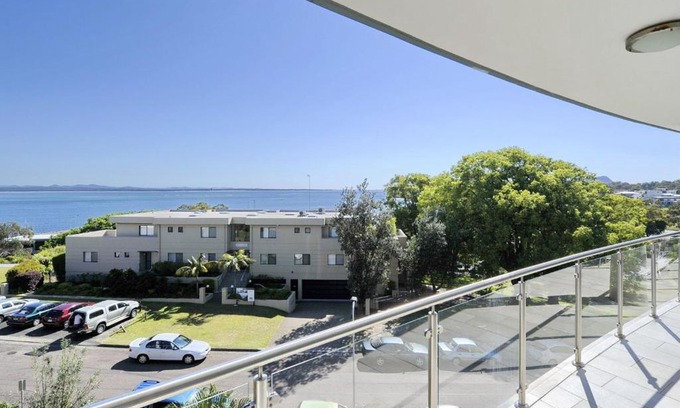 Nelson Bay Apartment | Oasis Unit 9 5 Laman Street