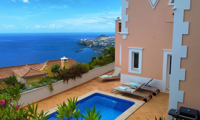 Sao Goncalo House | Ocean 59 by LovelyStay