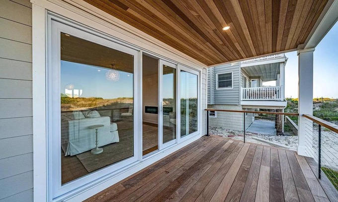 Gold Coast Condo | Ocean Dunes - exclusive ocean front setting with direct access to beach