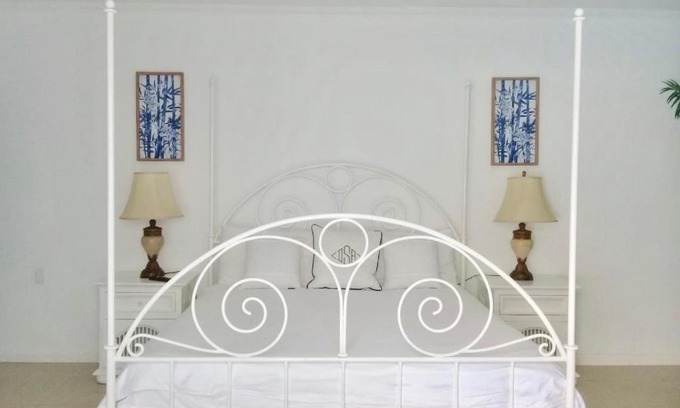 Pos Chiquito Apartment | Ocean Front Property - Villa 4 Aruba w pool view
