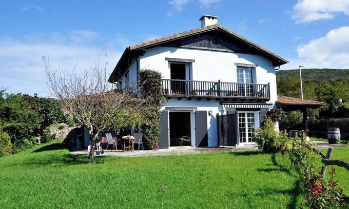Arnuero House | Ocean House (Arnuero - Isla - Noja) with garden