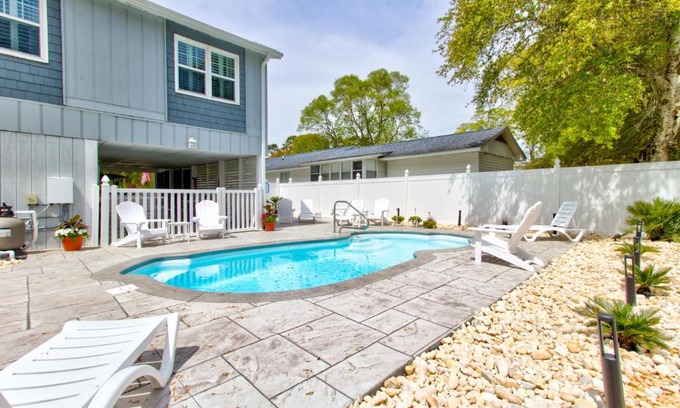 Ocean Isle Beach House | Ocean Isle Hidden Retreat A and B