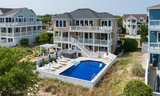 Duck Cottage | Ocean Journey 7B/9B Pool, Hot tub, Walk to Beach in the Heart of Duck