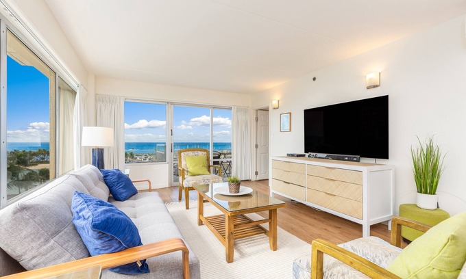 Waikiki Condo | Ocean-Lagoon & Fireworks Views at the Ilikai Hotel w/Spectacular Amenities