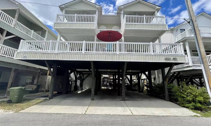 Myrtle Beach House | OCEAN LAKES G6 nINTERIOR REMODEL IN 2023! OCEAN VIEWS AND STEPS FROM THE BEACH.