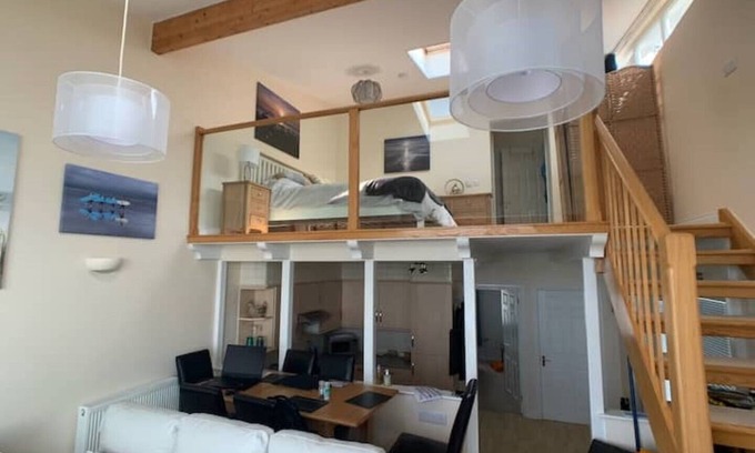 Westleigh House | Ocean Spray no. 7 - Sea Views, short walk to the beach & Westward Ho! village