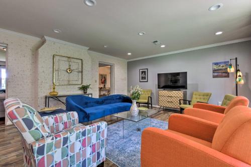 Biloxi House | Ocean Springs Home - Walk to Beach and Downtown!