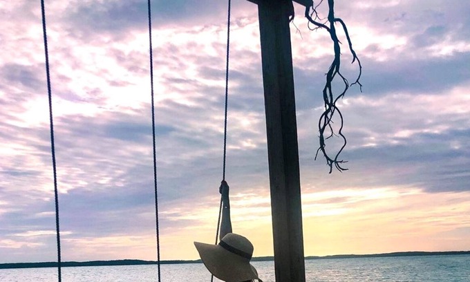 Gregory Town Bed & Breakfast | Ocean Tally