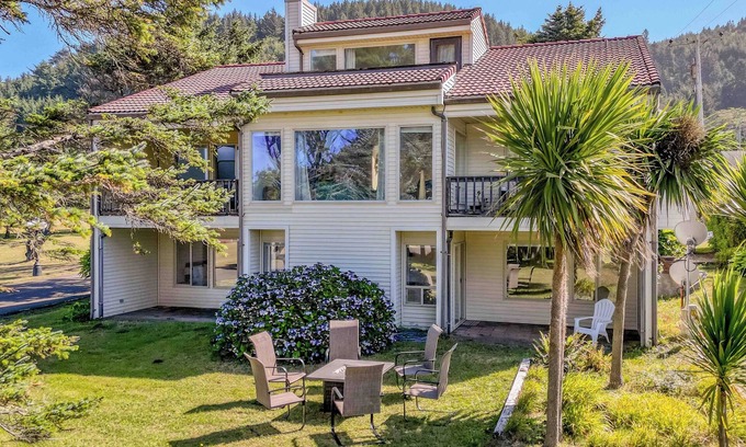 Yachats House | Ocean View Home, Sauna Includes Resort Amenities: Beach Access, Indoor Pool, Res