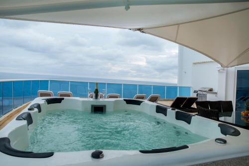 El Laguito Apartment | OCEAN VIEW SPACIOUS PENTHOUSES WITH BIG TERRACES AND OVER 318 Square Meters