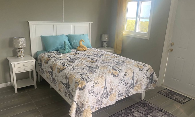 Great Exuma House | Ocean View Villa w/Patio Deck