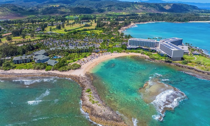 Kahuku Villa | Ocean Views & 5 Star Reviews Newly updated beachfront villa steps from the ocean