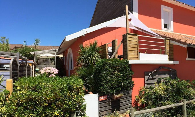Mimizan-Plage Apartment | OCEANE, 150mde beach 200m Forest 700m City center: Wifi