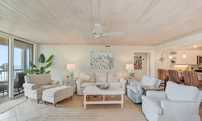 Saint Simons Island Villa | Oceanfront 3 BR/3 BA at the beautiful King and Prince Resort