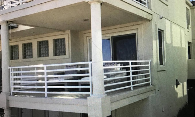 South End House | Oceanfront 6 bedroom 4 Bathroom Townhouse with Spectacular Views!