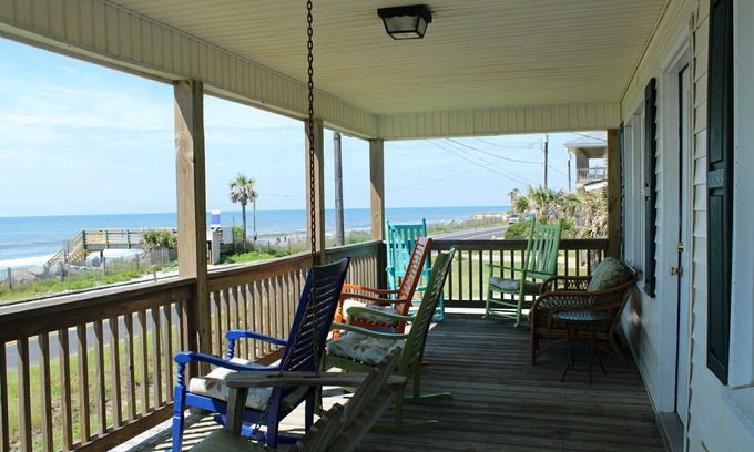 Folly Beach House | OCEANFRONT! Come and enjoy rocking on the front porch! Aug. 25-29 available.