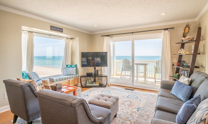 Kure Beach Condo | Oceanfront Condo with 3+ Pools - Ocean Dunes 1701