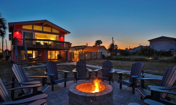 Vilano Beach House | Oceanfront- Dog Friendly