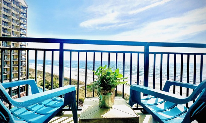 Windy Hill Resort | Oceanfront Family-Friendly Resort in Prime North Myrtle Beach Location!