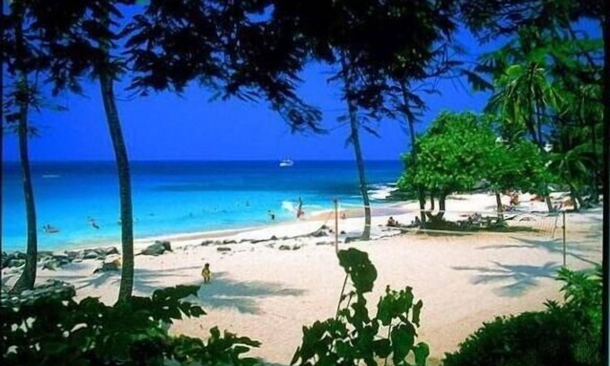 Kahaluu Bay Condo | Oceanfront Luxury Condo Closest to Beach