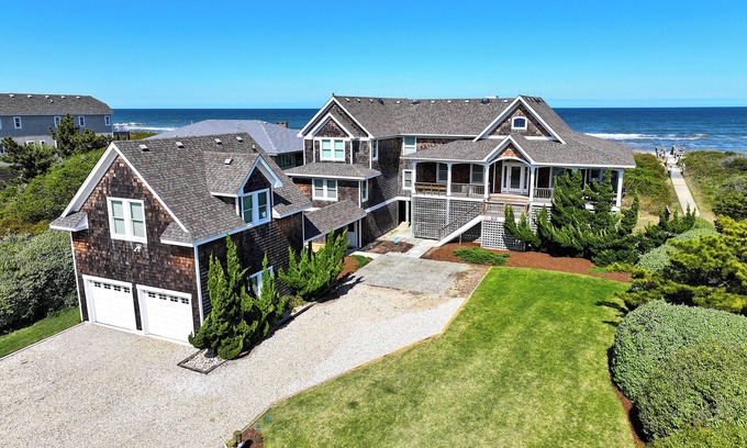 Southern Shores House | OCEANFRONT, Ocean Views, Private Pool, Hot Tub, SS10, The Russell Cottage