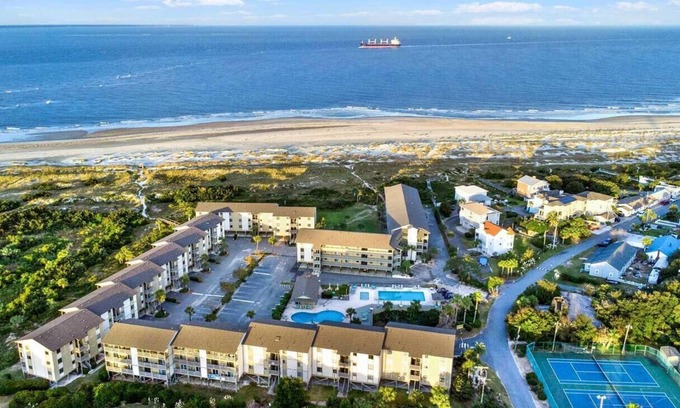 Tybee Island Condo | Oceanfront Private Getaway - Pool & Balcony