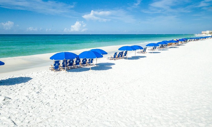 Holiday Isle Condo | Oceania 207 3 Bedroom Condo by RedAwning