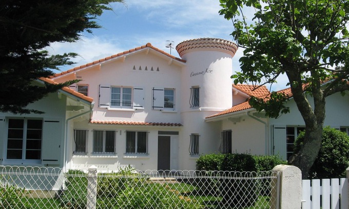 Mimizan House | Oceanonox n ° 1: House * garden, 500m beach, quiet, free WIFI, holiday vouchers