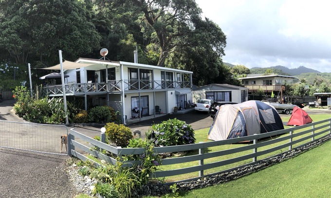 Waihau Bay Apartment | Oceanview downstairs unit at Oruaiti Beach in Waihau Bay