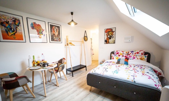 Brequerecque Apartment | 🔆Odelys Confort🔆2nd floor -Old town residence