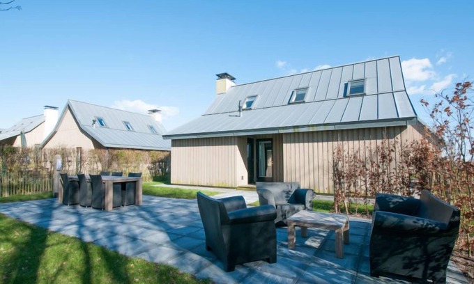 Tholen House | Oesterdam Resort by Interhome
