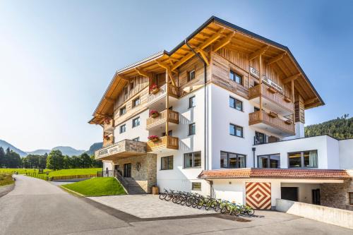 Flachau Apartment | OFENTÜRL alpine living
